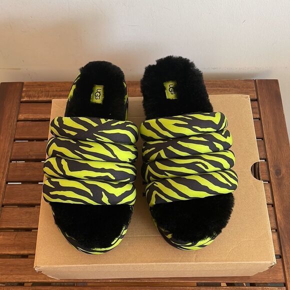 UGG Maxi Puff Slide Tiger Print Sandal Women Size 9 - Picture 6 of 15
